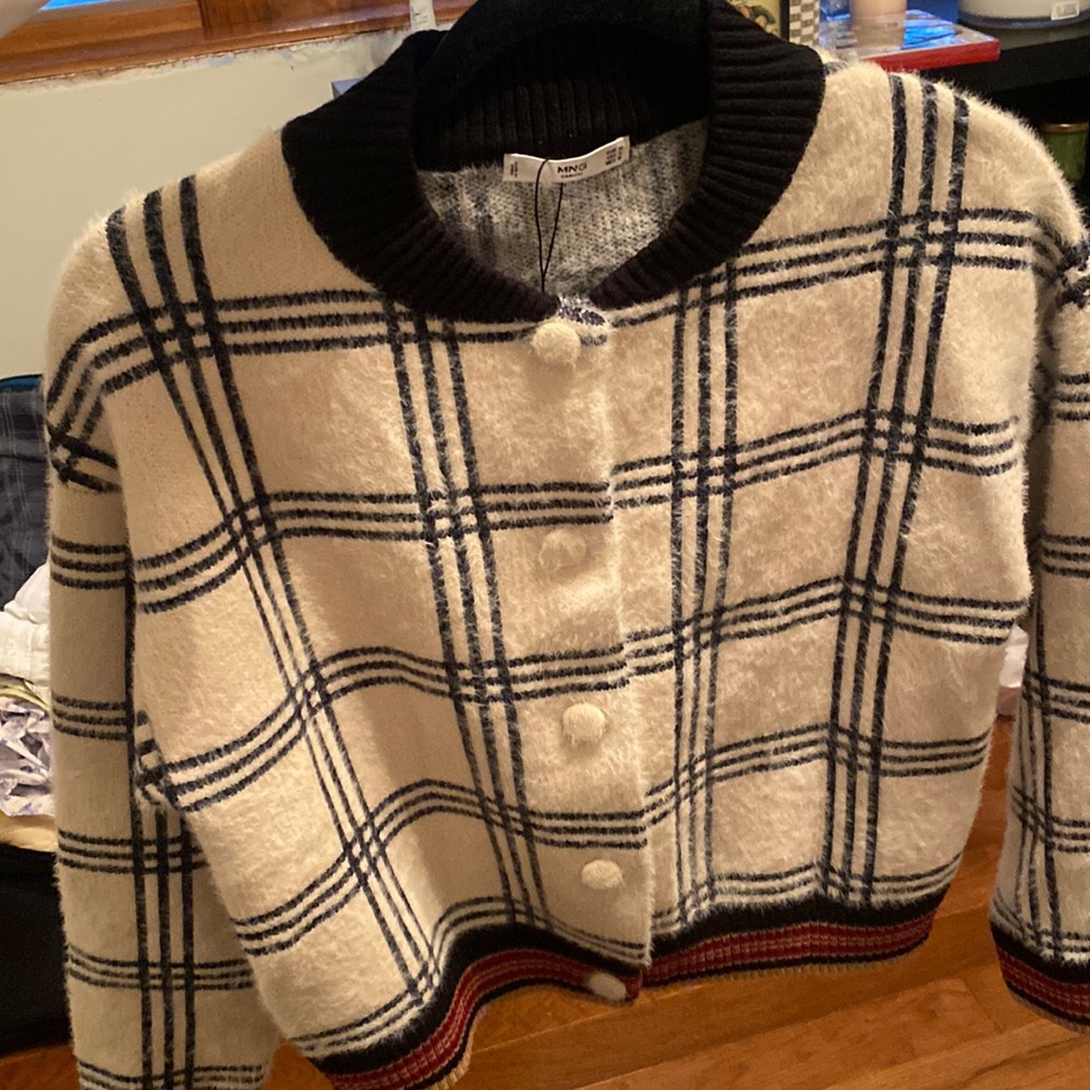 Mango Cropped button down cardigan